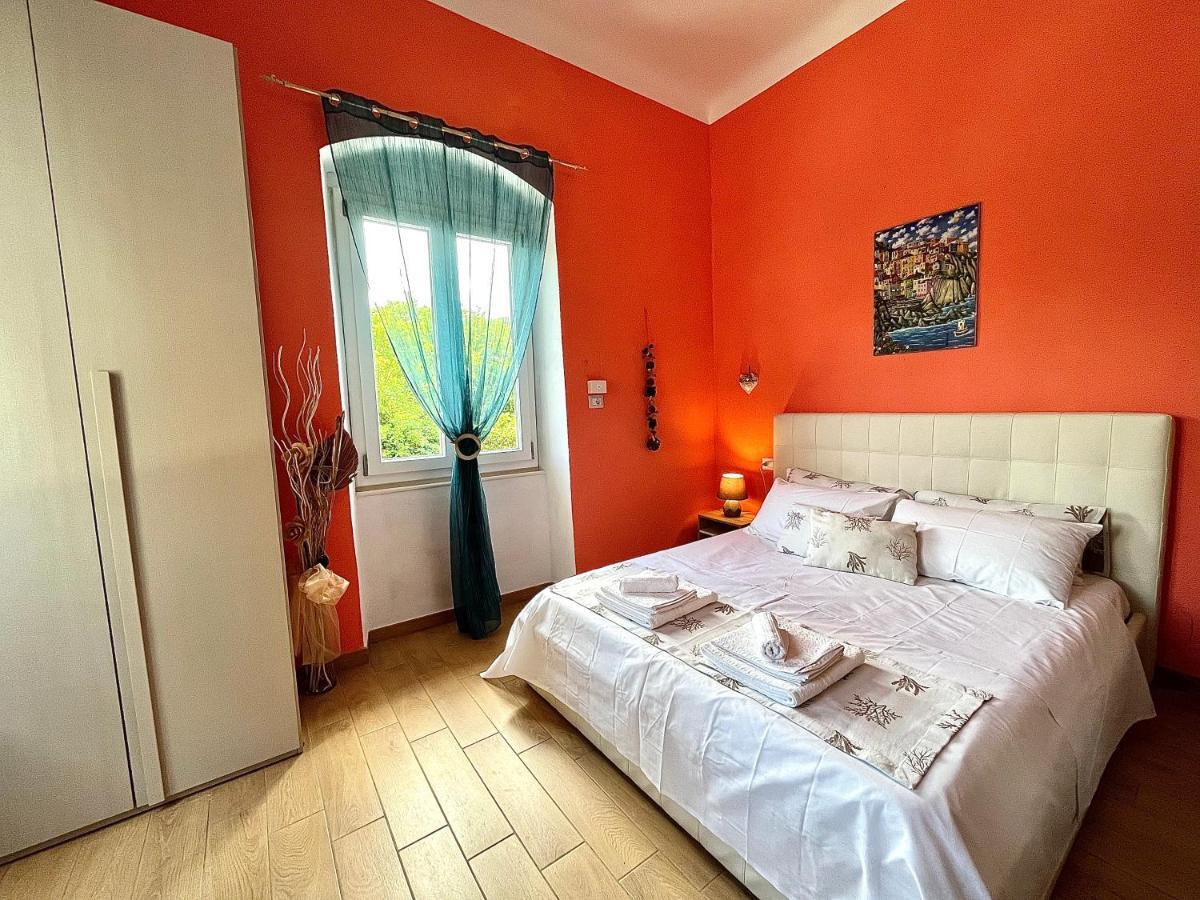 Ca Del Vins - Studio Flat In ลาสเปเซีย ภายนอก รูปภาพ