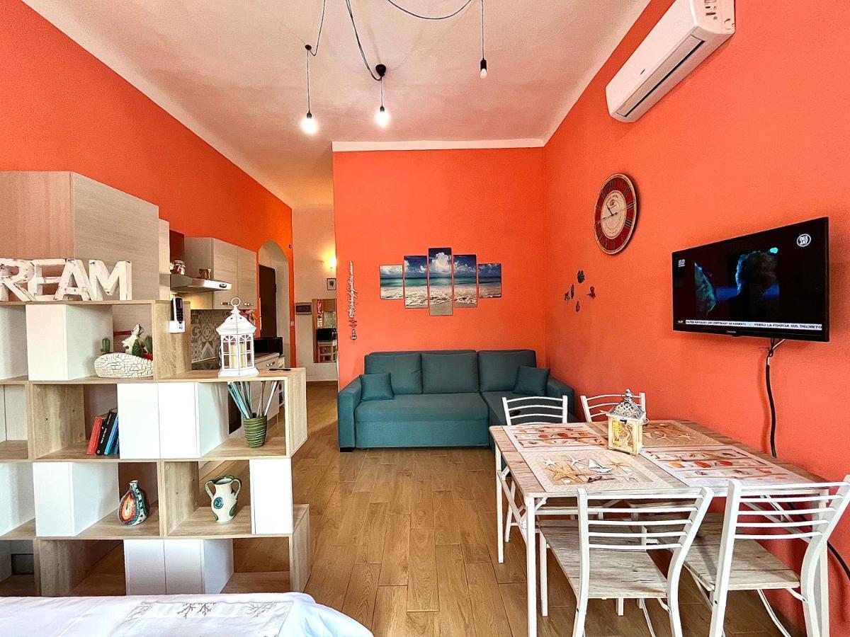 Ca Del Vins - Studio Flat In ลาสเปเซีย ภายนอก รูปภาพ